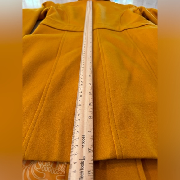 Tulle ANTHROPOLOGIE Women's Mustard Wool Blend Jacket Pea Coat Gold Large Fall - Picture 8 of 12